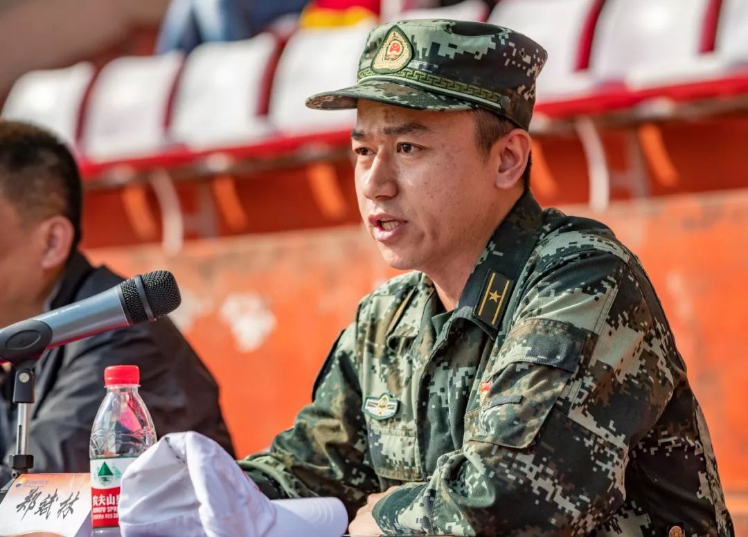 江畔金雕队对阵三湘雷霆队，举重大奖赛爆冷，门将神扑救主——赛场纪律更严谨的简单介绍