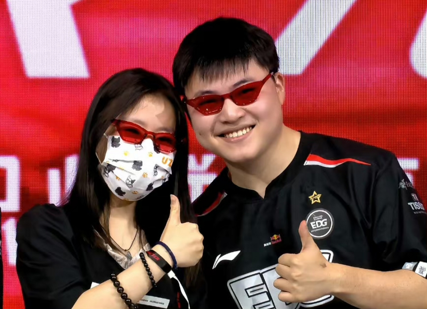 关于瑞士队不断突破!,Uzi连续二十场比赛得分超过表现优异比赛高潮迭起的信息 关于瑞士队不断突破!,Uzi连续二十场比赛得分超过表现优异比赛高潮迭起的信息